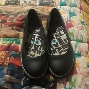 Air Walk Flats